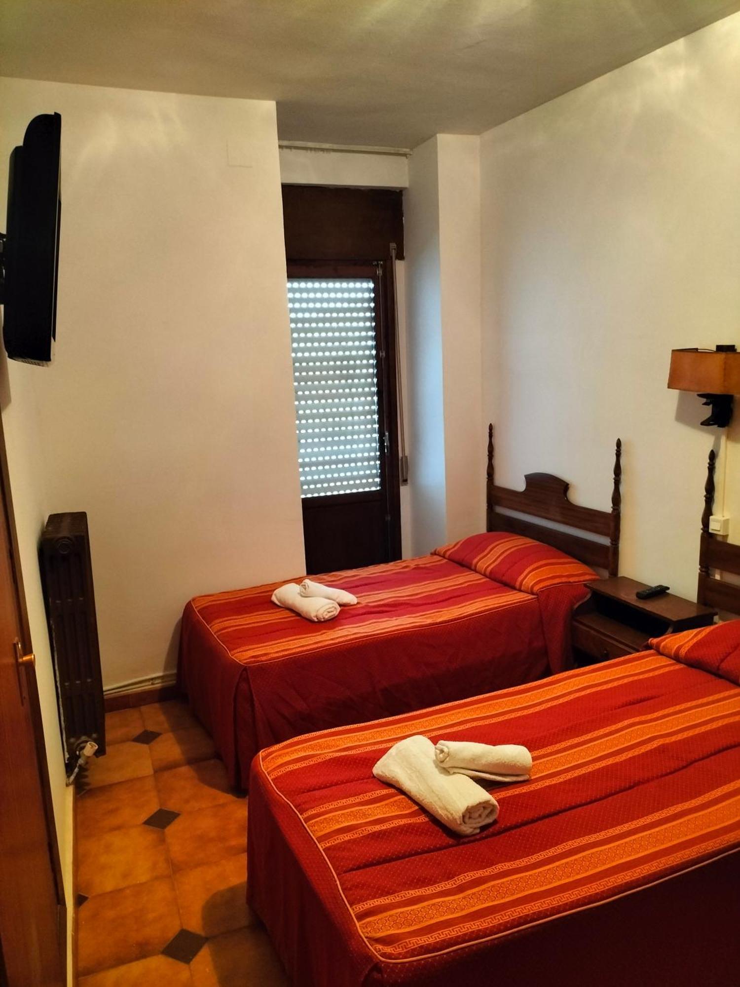 Pension Rioja Quinto Екстериор снимка
